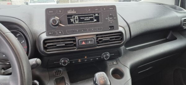 Berlingo VU Club HDI 100 – Image 13