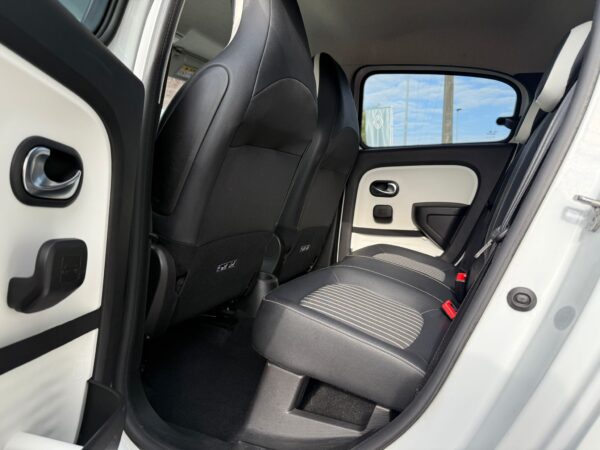 Renault Twingo III – Finition Intens – 1.0 SCe 75ch – Image 12