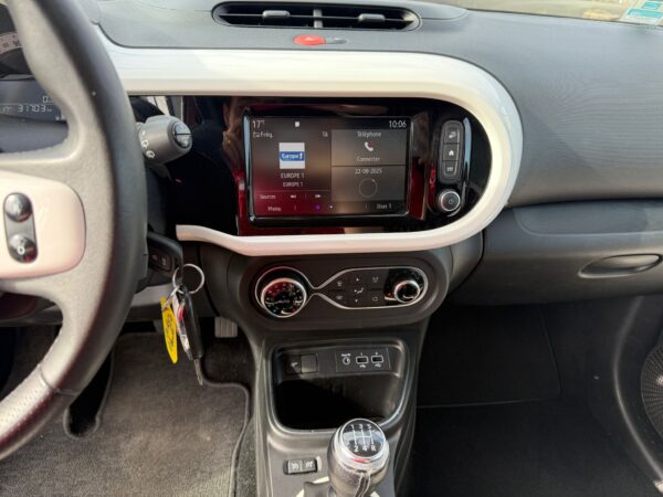 Renault Twingo III – Finition Intens – 1.0 SCe 75ch – Image 23