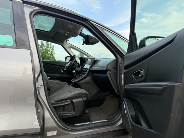 RENAULT GRAND SCENIC III BOSE EDITION 1.6 130 7 PLACES – Image 24